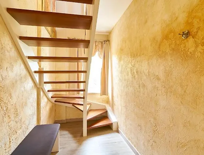 Laguna Lesna 25 Retro Przy Parku Zdrojowym * ポラニツァ・ズドゥルイ