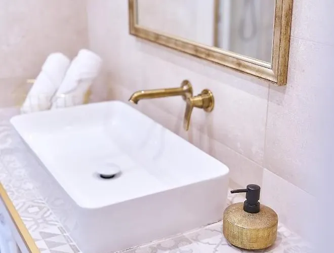 Laguna Lesna 25 Retro Przy Parku Zdrojowym アパート ポラニツァ・ズドゥルイ