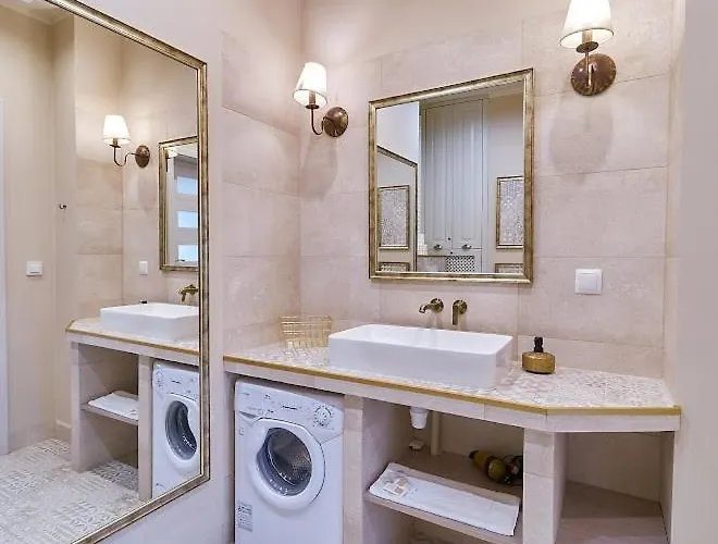 Laguna Lesna 25 Retro Przy Parku Zdrojowym アパート